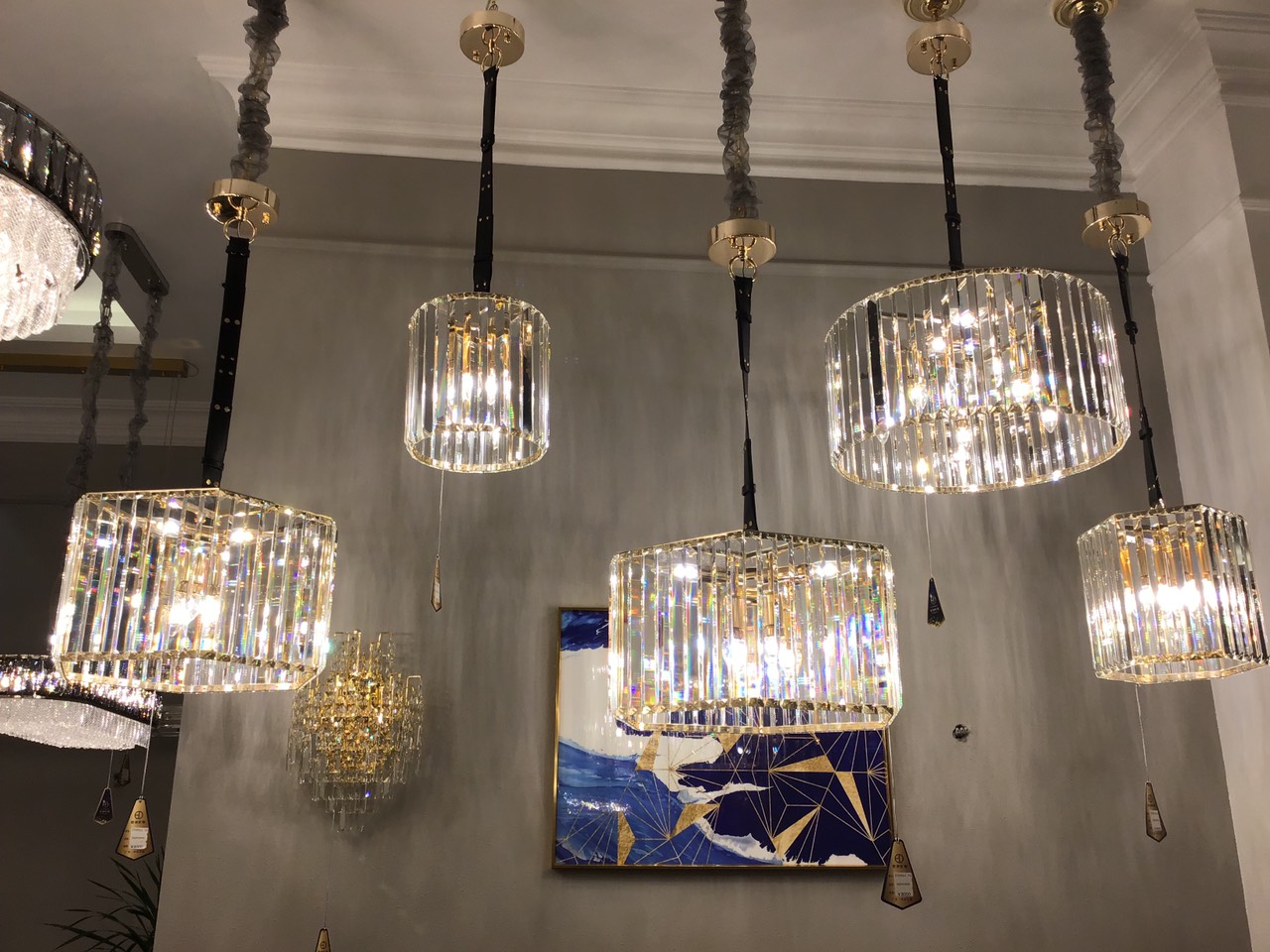 Đèn Chùm Hiện Đại